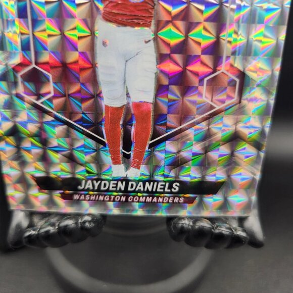 Jayden Daniels Rookie - 2024 Panini Mosaic, Silver Mosaic Prizm #302 - Picture 4 of 6